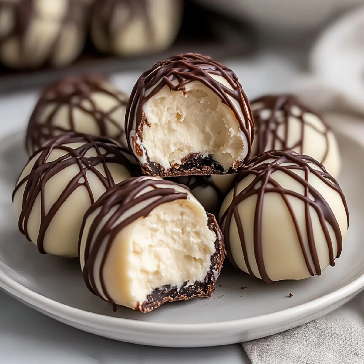 Decadent Baileys Cheesecake Balls for Effortless Entertaining