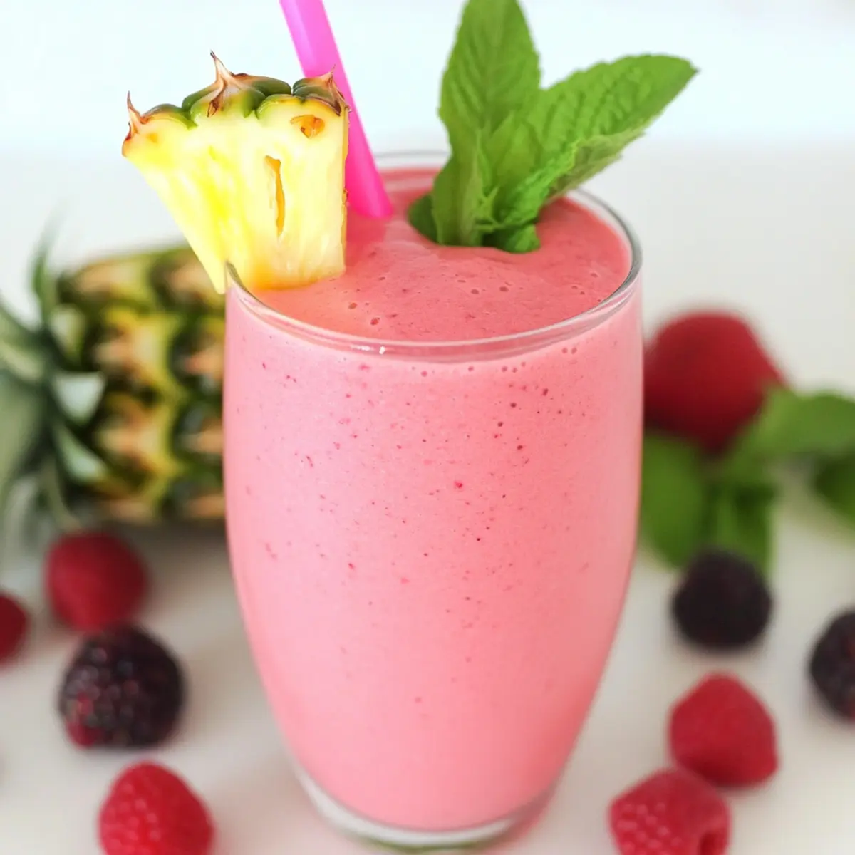 Tropical Smoothie Bliss: Your Refreshing Summer Delight