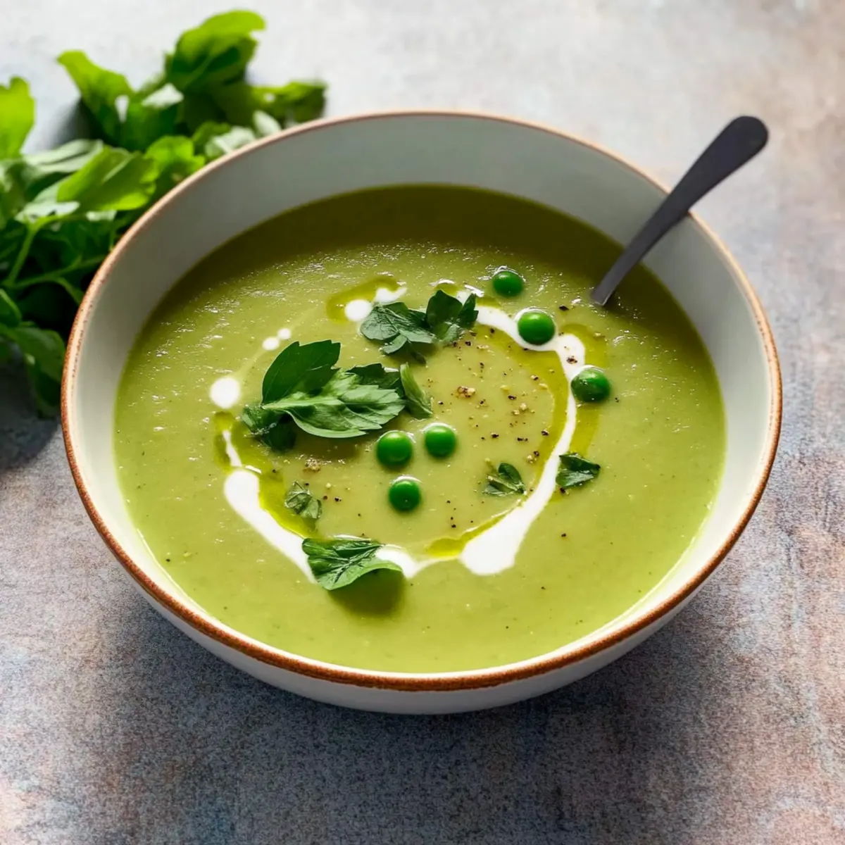 Delicious Fennel Soup with Peas & Lemon for Cozy Evenings