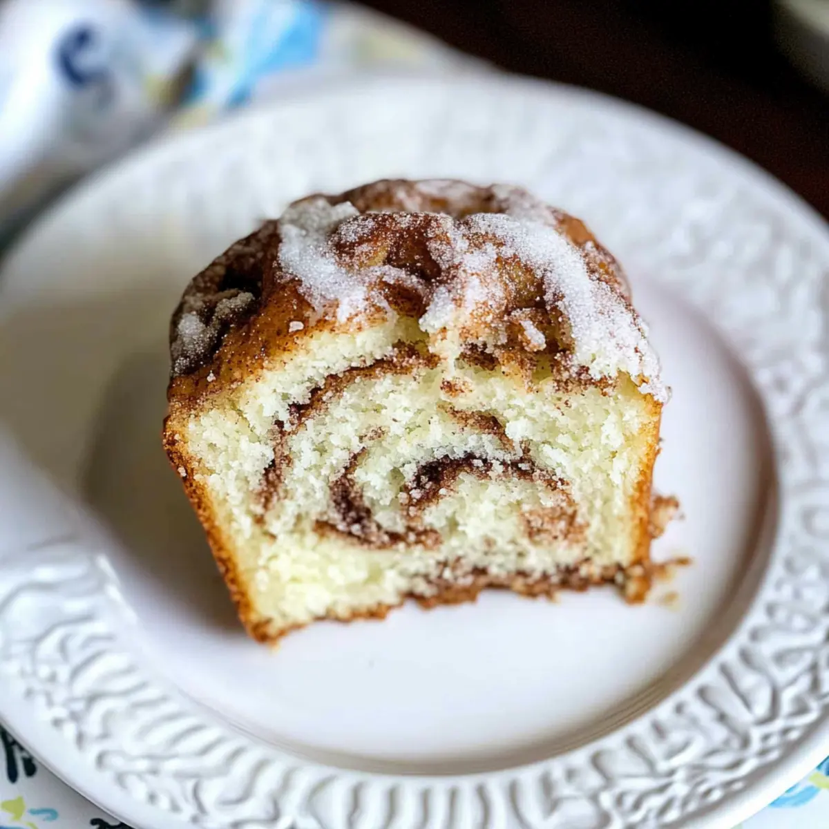 Irresistible Cinnamon Roll Bundt Cake for Cozy Mornings