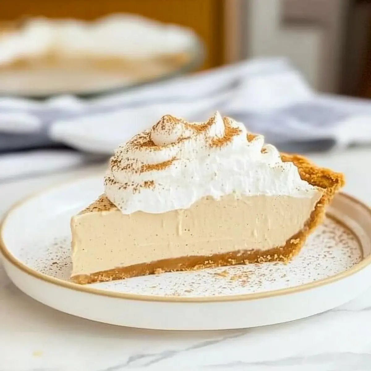 Gingerbread Cream Pie That Will Impress This Holiday Season